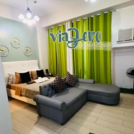 One Palm Tree Villas Condominium - Studio 2Nd Fl With Balcony - Across Terminal 3 Airport Пасай Экстерьер фото