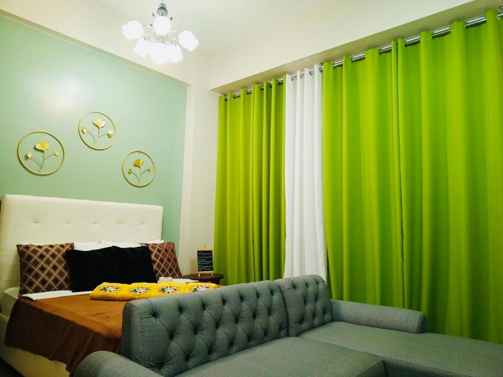One Palm Tree Villas Condominium - Studio 2Nd Fl With Balcony - Across Terminal 3 Airport Пасай Экстерьер фото